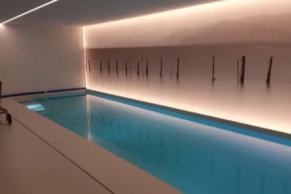 Bigger view of Bouwkundig binnenzwembad met coating