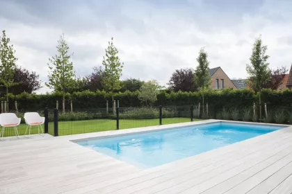 Bigger view of Monobloc zwembad met houten terras