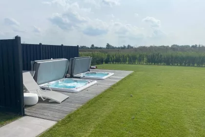 Bigger view of Landgoed Nooren: Spa Self-Cleaning 570 Gold